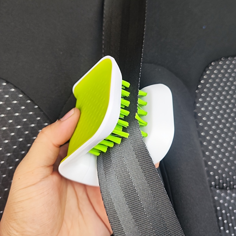 Щетка для чистки ремней безопа – обзор и цена Seat Cleaner Fabric